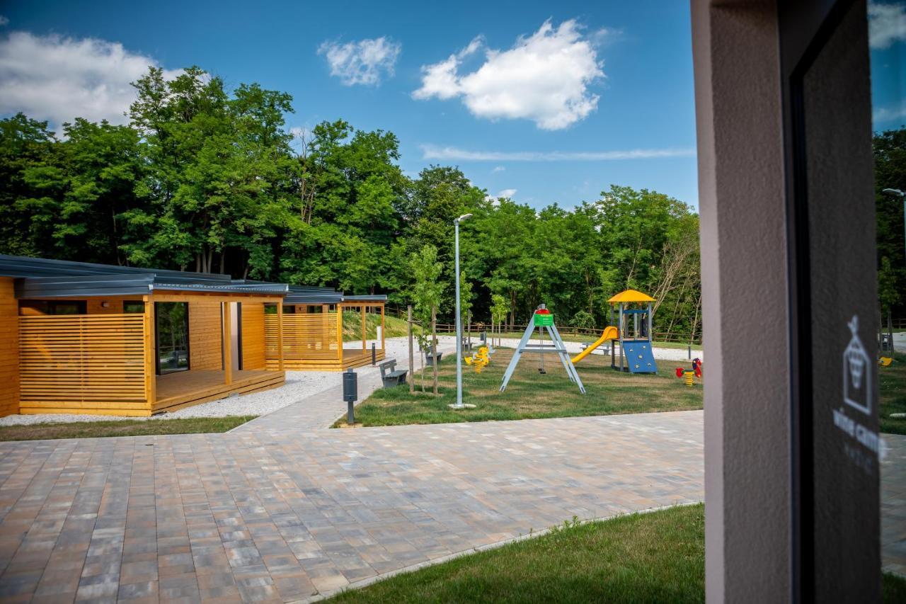 מלון סבטי מרטין נה מורי Wine Camp Hazic מראה חיצוני תמונה