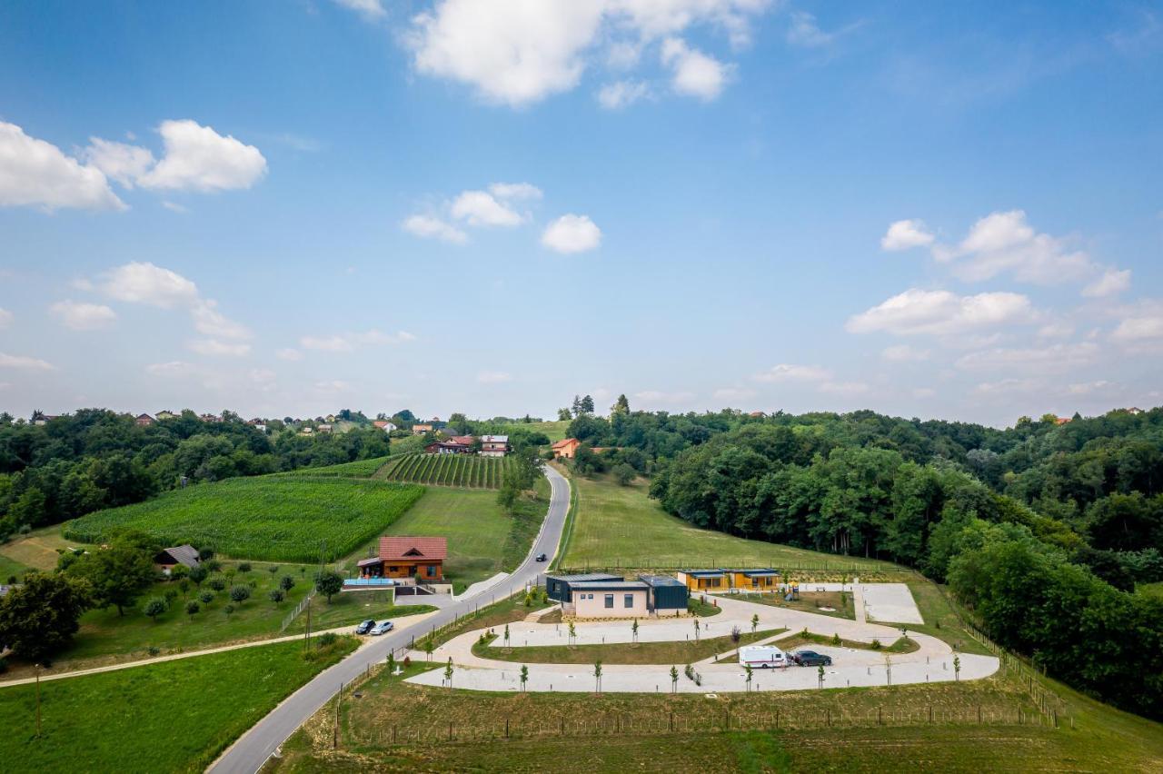 מלון סבטי מרטין נה מורי Wine Camp Hazic מראה חיצוני תמונה